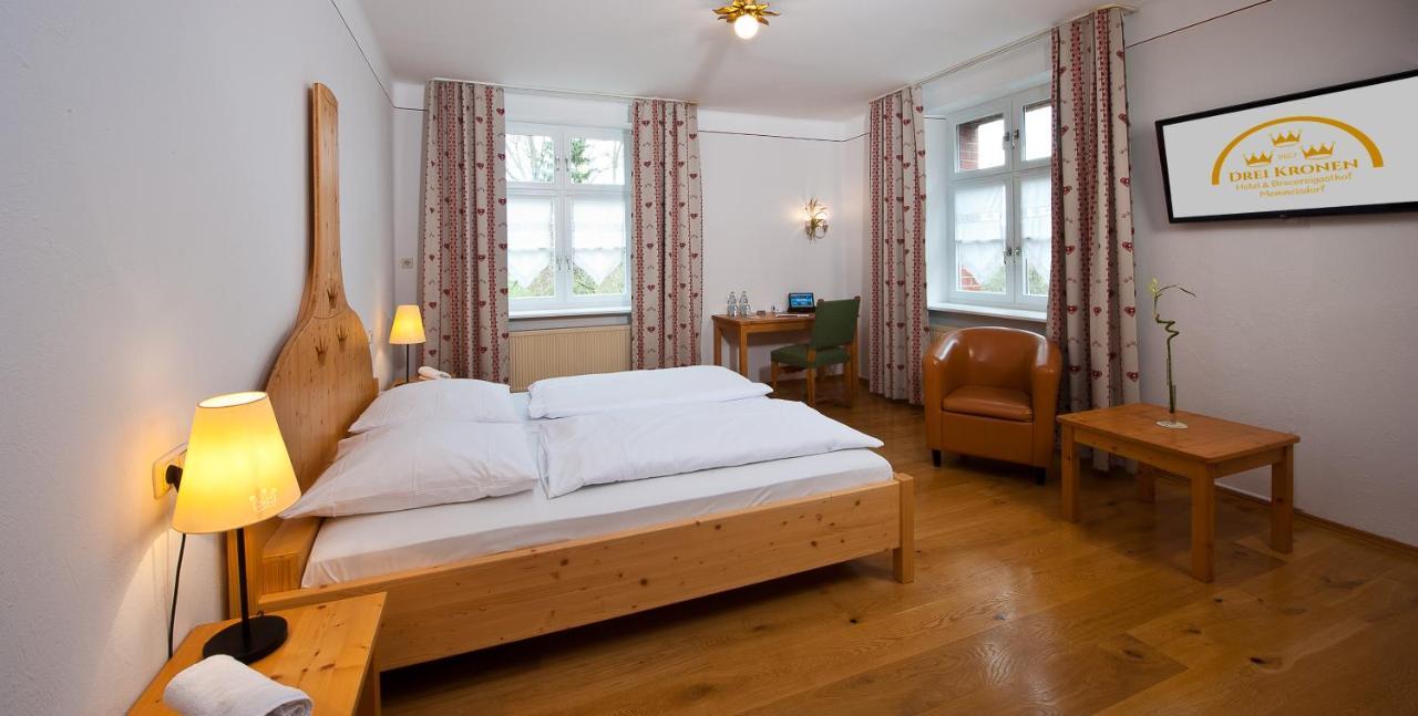 Hotel & Brauereigasthof Drei Kronen Меммельсдорф Экстерьер фото